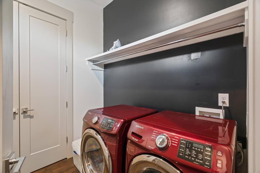 King Bed, Balcony, Covered Patio & Firepit! 8 Minutes From Broadway Nashville Eksteriør bilde